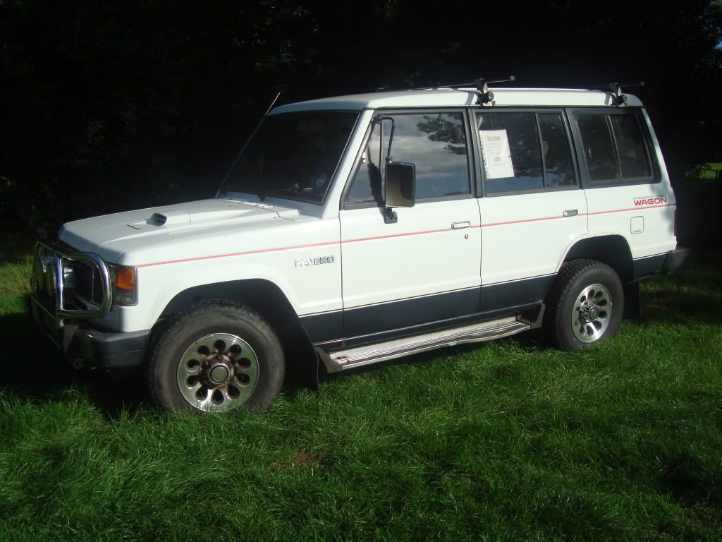 pajero001.jpg