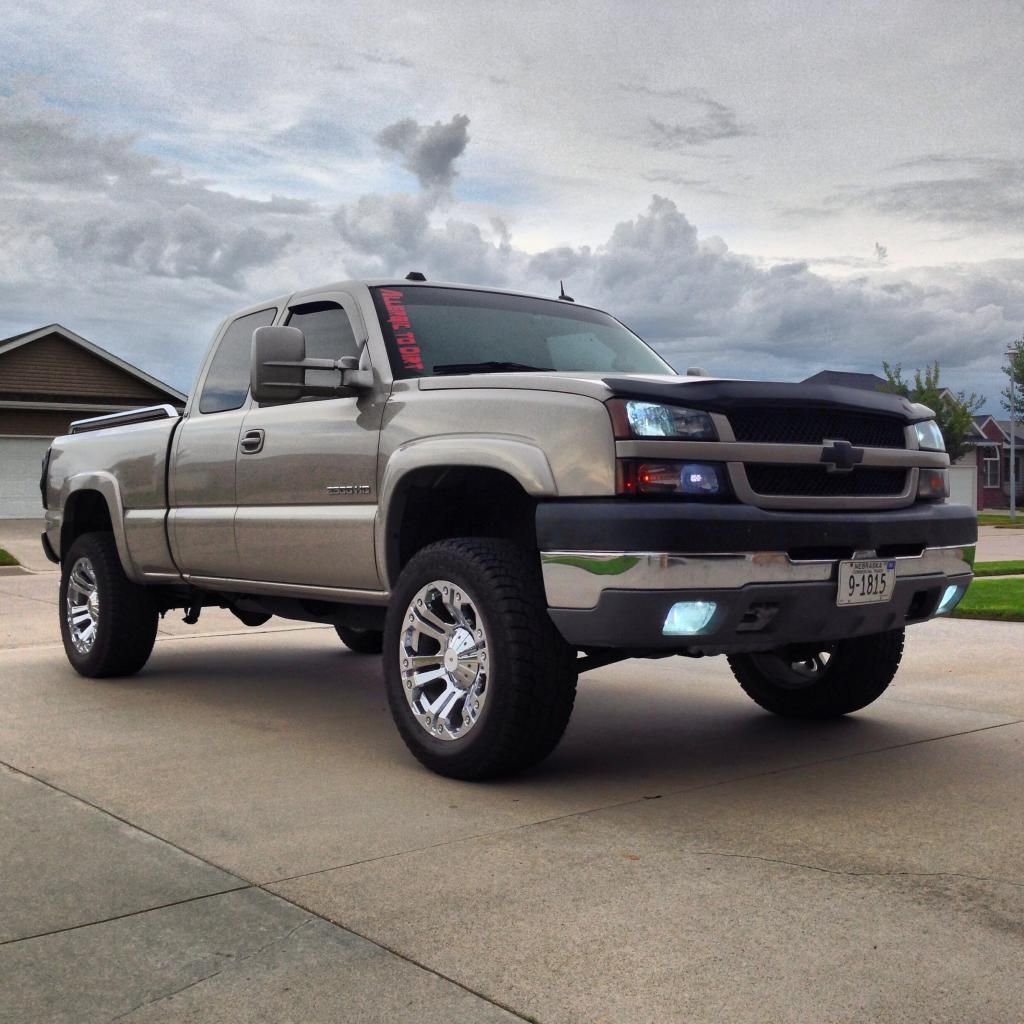 • Painted bumper! Exterior