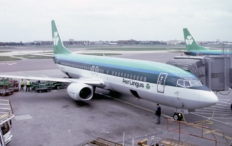http://i850.photobucket.com/albums/ab64/raggidoll/AerLingus733eibxblhr94sarah.jpg