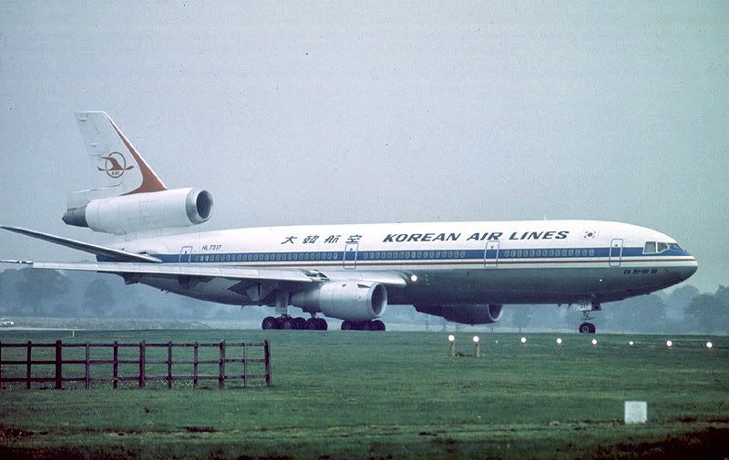 http://i850.photobucket.com/albums/ab64/raggidoll/KoreanAirLinesKALDC10-30oldhl7317lgw832sarah.jpg