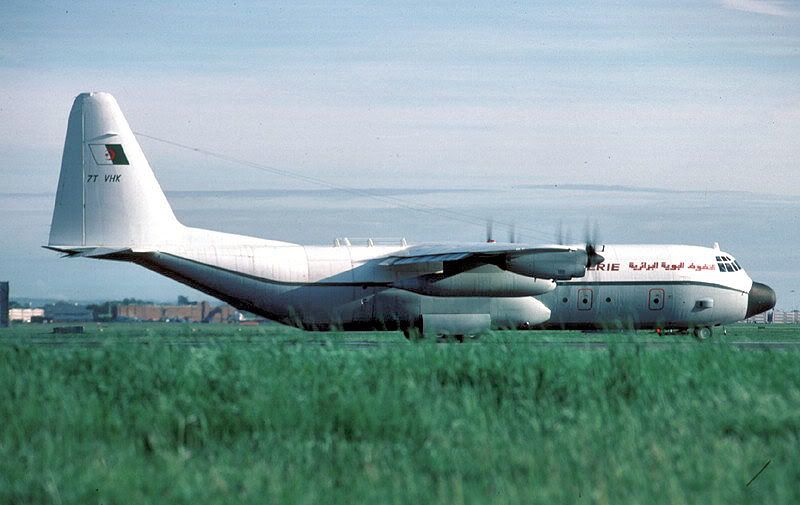 http://i850.photobucket.com/albums/ab64/raggidoll/aviation/AirAlgerieC-1307tvhklhr85sarah.jpg