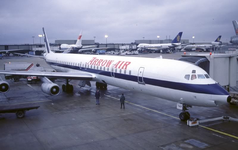 http://i850.photobucket.com/albums/ab64/raggidoll/aviation/ArrowAirDC8-61darkn4574plgw83sarah.jpg