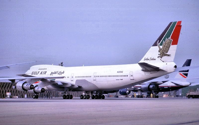 http://i850.photobucket.com/albums/ab64/raggidoll/aviation/GulfAir742n203aelhr85sarah.jpg