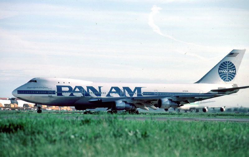 http://i850.photobucket.com/albums/ab64/raggidoll/aviation/PanAm741n735palhr85sarah.jpg