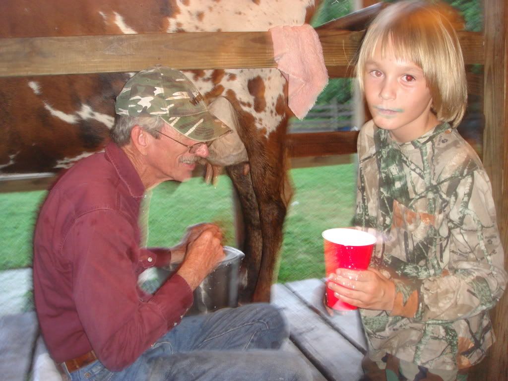 Man paralyzed after drinking raw milk - General Chat