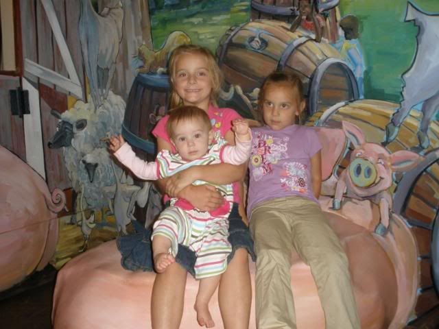 elllie,emma,gracie,girls