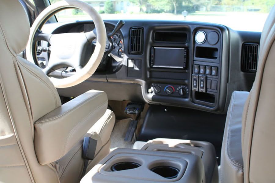 Inside02.jpg